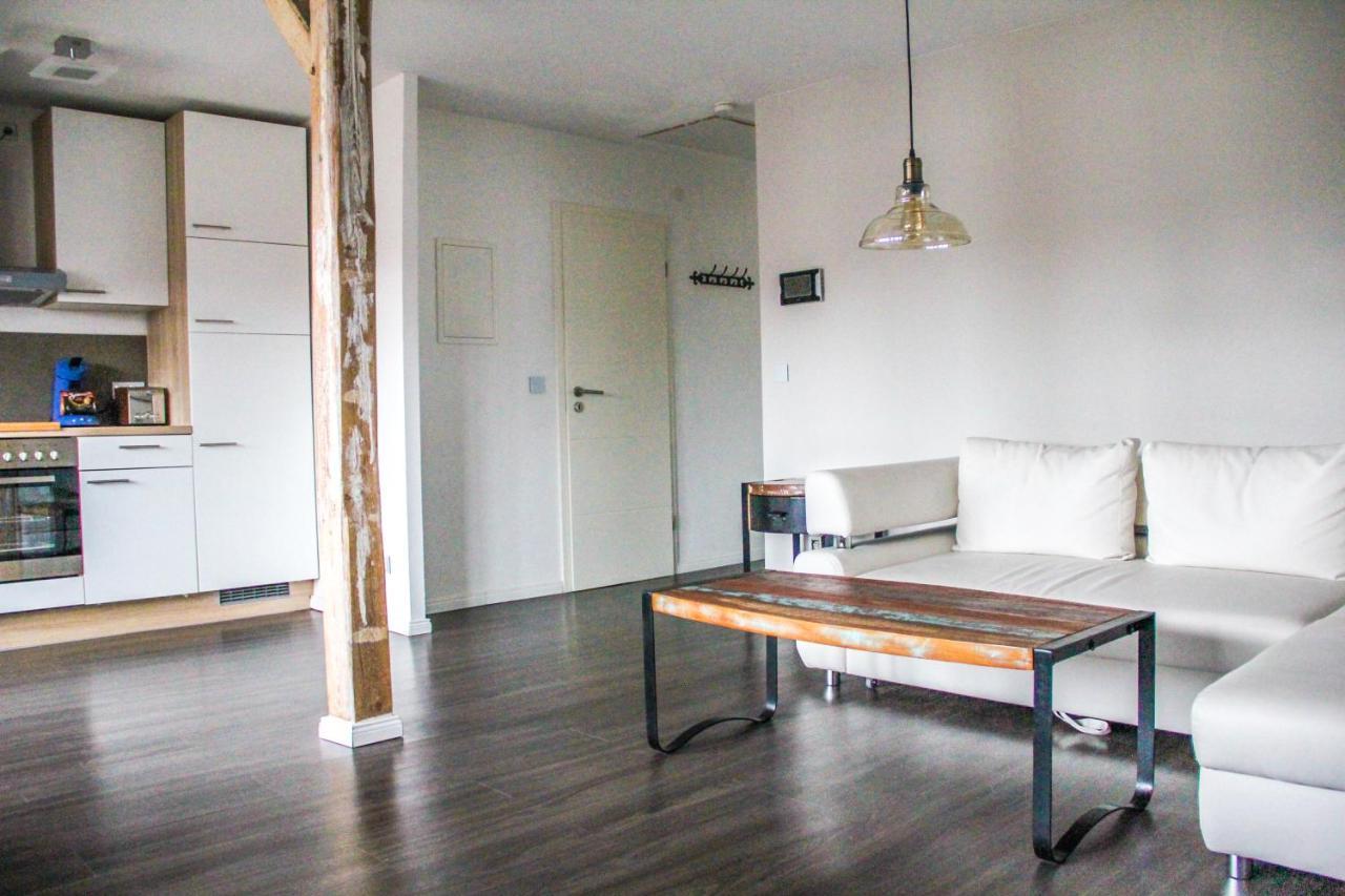 Exklusive 2 Zi. Dachgeschosswohnung In Top Lage! BRE المظهر الخارجي الصورة